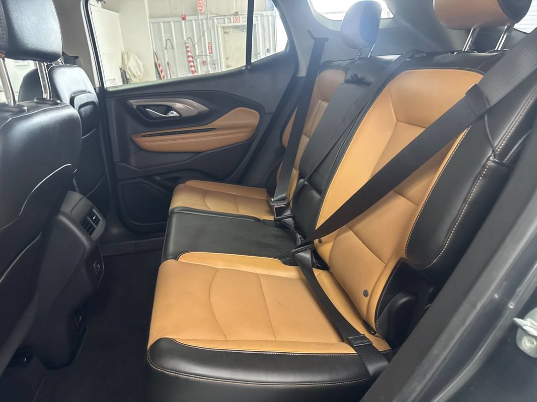 Used 2020 GMC Terrain SLT w/ Preferred Package AWD/4WD image 18