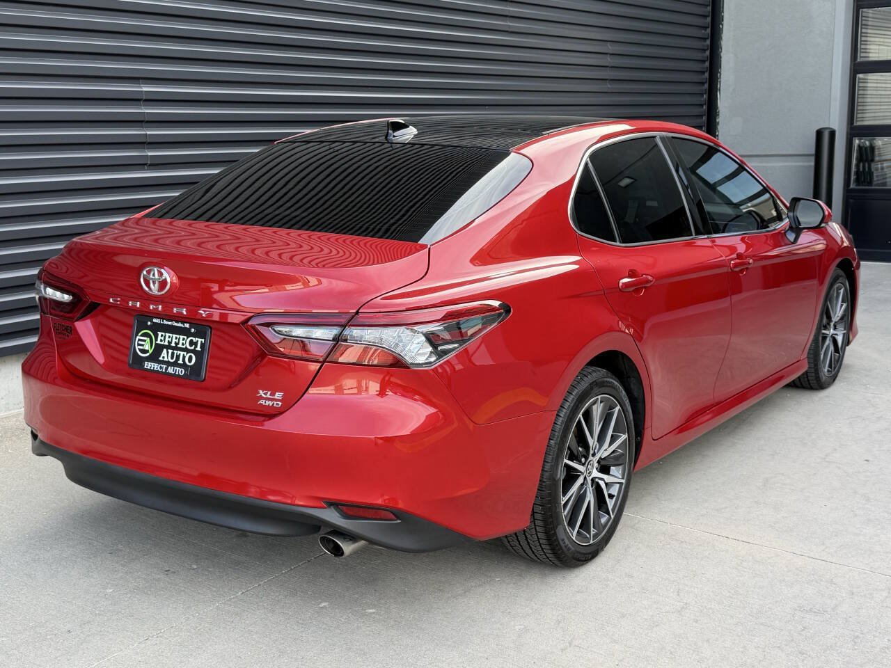 Used 2024 Toyota Camry XLE w/ Navigation Package AWD/4WD image 12