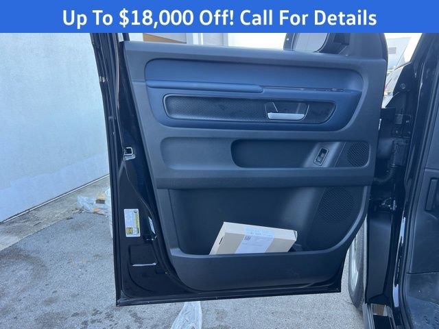 New 2025 Volkswagen ID. Buzz Pro S image 20