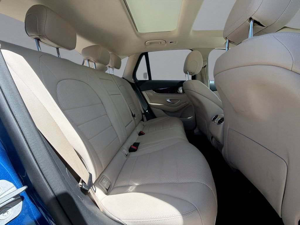 Used 2017 Mercedes-Benz GLC 300 image 17
