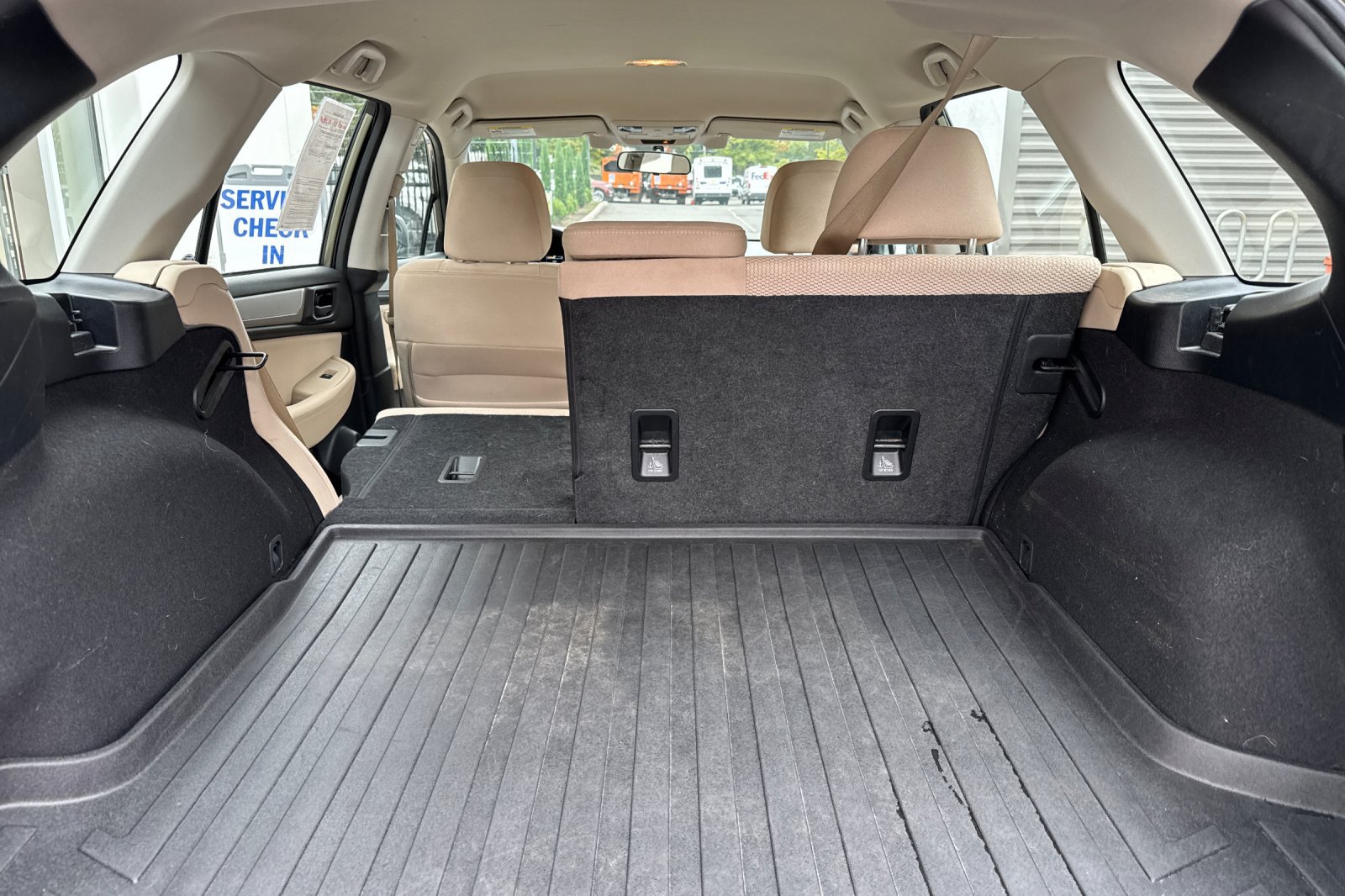Used 2019 Subaru Outback 2.5i AWD/4WD image 15