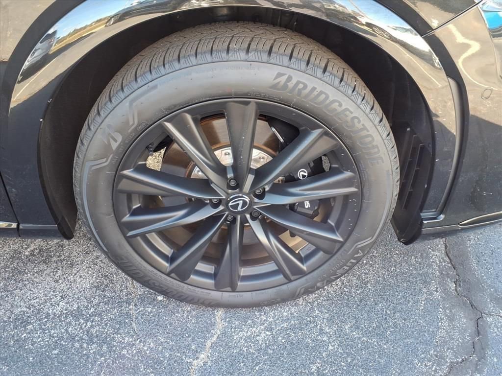 Certified 2024 Lexus RX 500h F Sport image 30