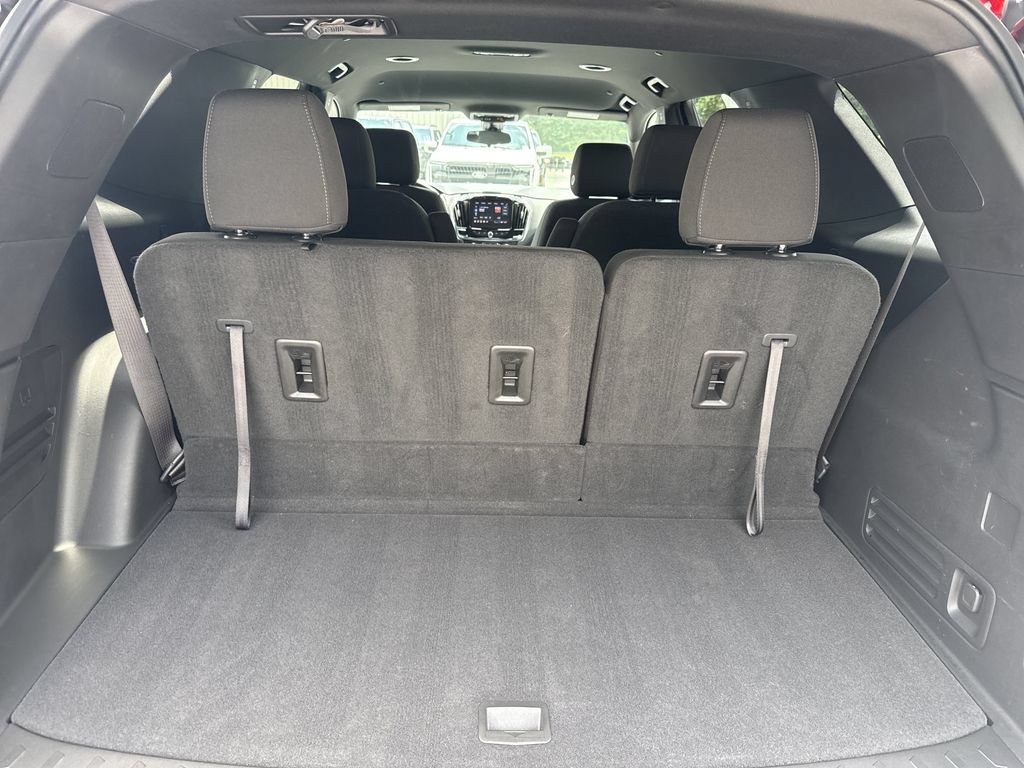 Used 2023 Chevrolet Traverse LT FWD image 19