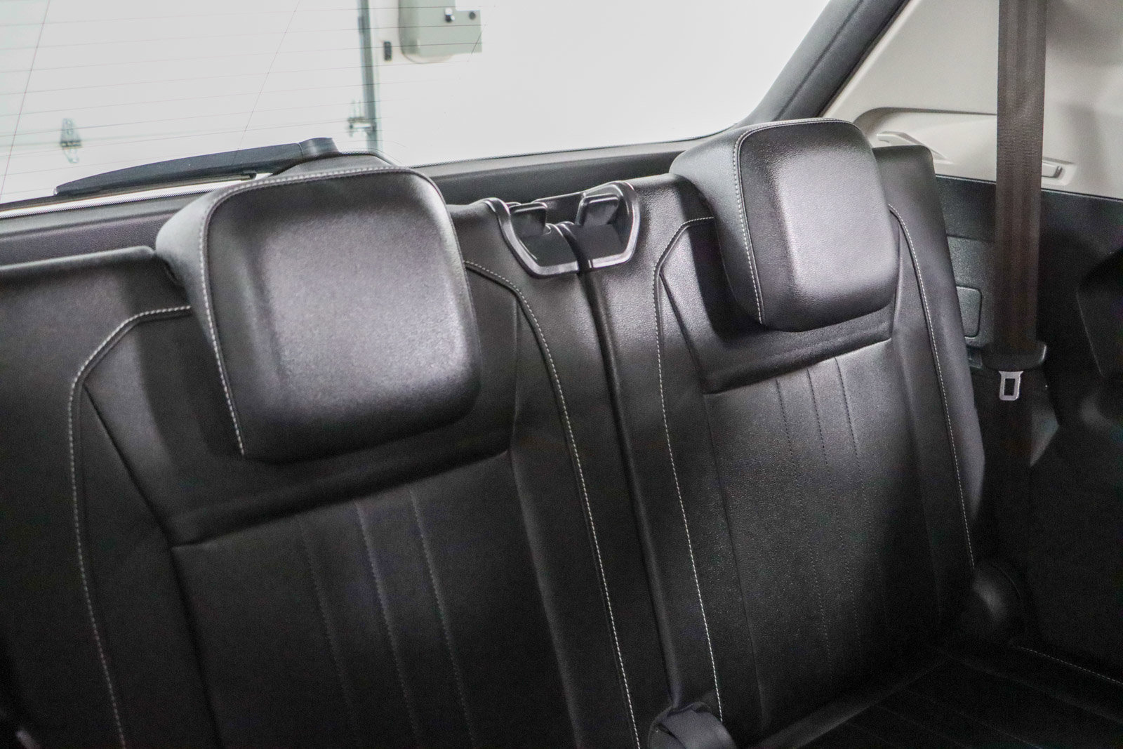 Used 2023 Volkswagen Tiguan SE FWD image 29