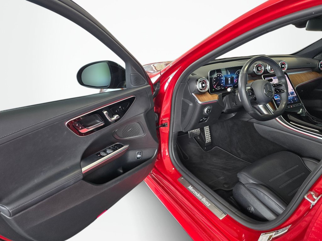 Used 2022 Mercedes-Benz C 300 4MATIC Sedan image 32