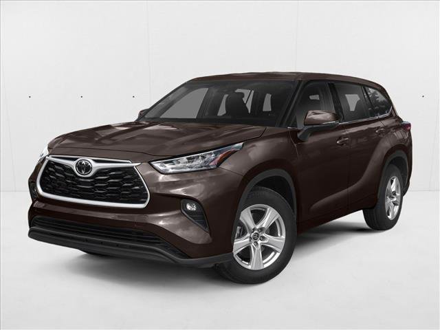 Used 2021 Toyota Highlander L FWD image 1