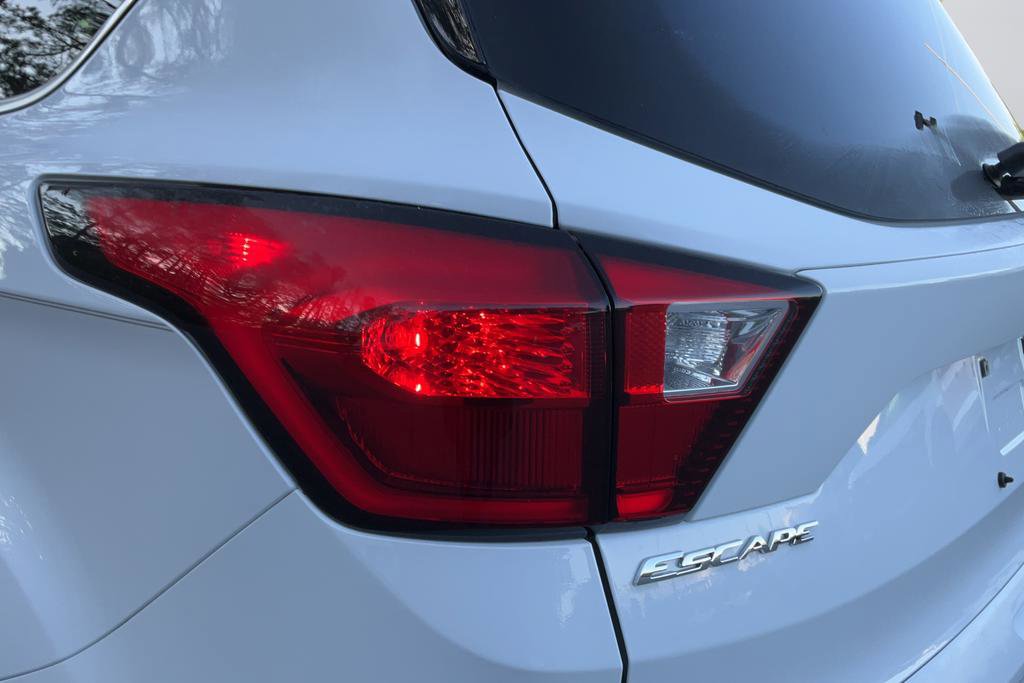 Used 2019 Ford Escape SE AWD/4WD image 26