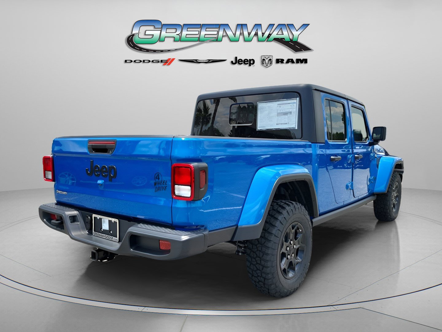 Used 2023 Jeep Gladiator Mojave AWD/4WD image 3
