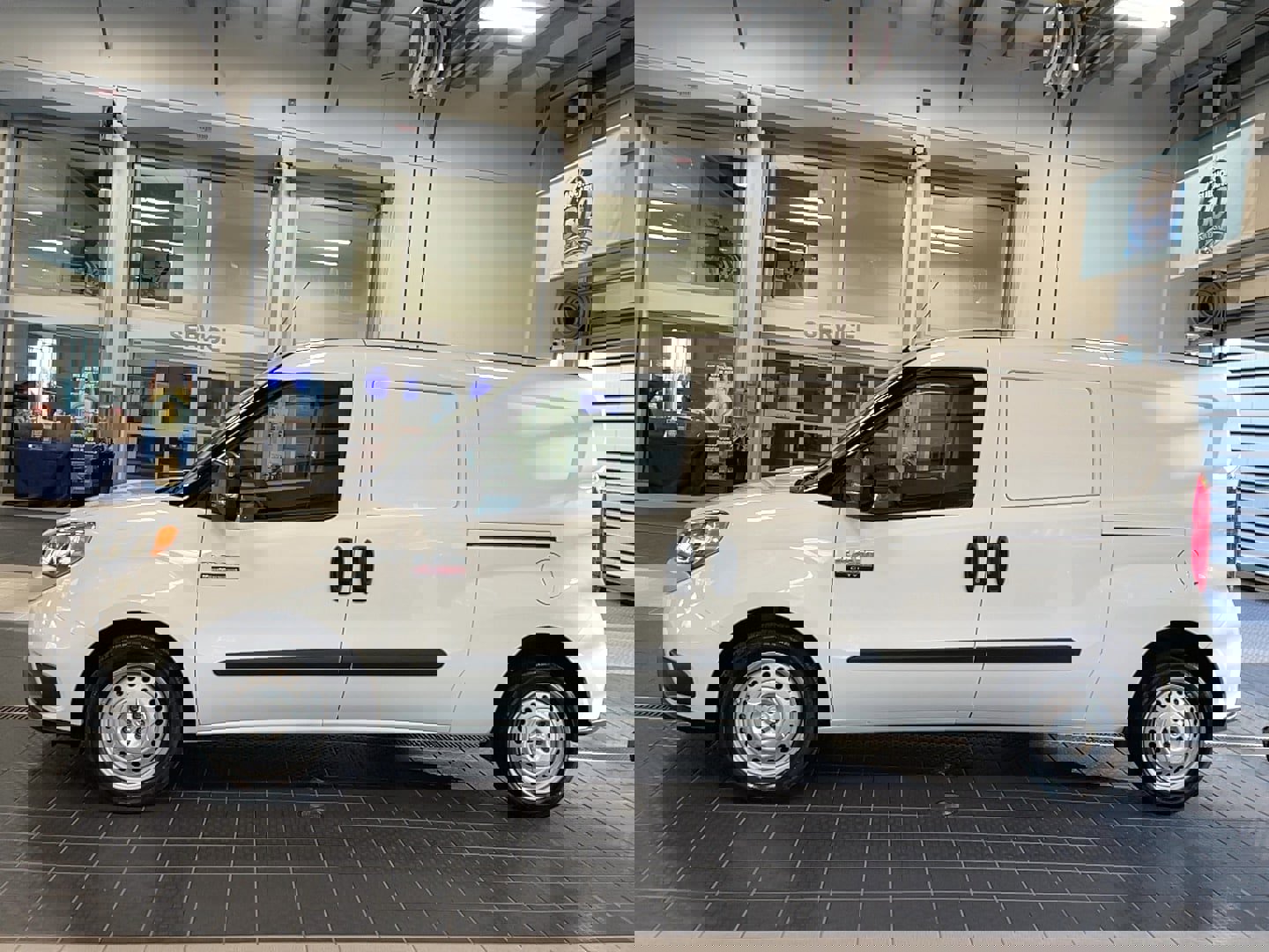 Used 2022 RAM ProMaster City Tradesman image 4