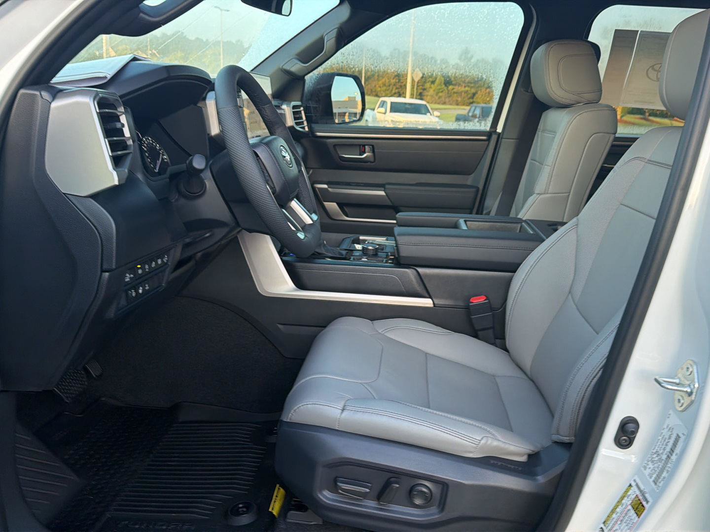 New 2026 Toyota Tundra SR5 AWD/4WD image 10