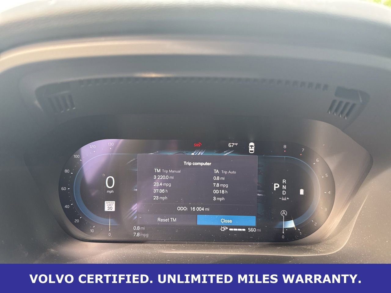 Certified 2025 Volvo XC60 B5 Plus image 19