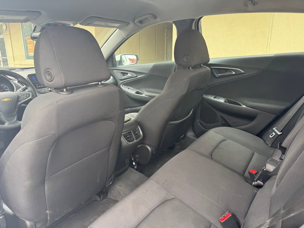 Used 2024 Chevrolet Malibu LT image 19
