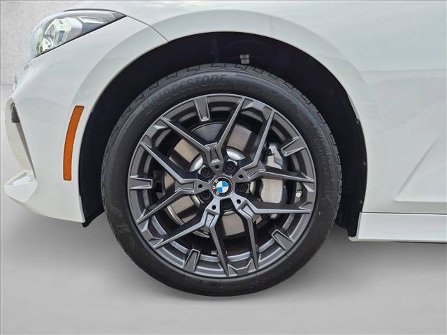 Used 2025 BMW 330i Sedan w/ M Sport Package RWD image 22