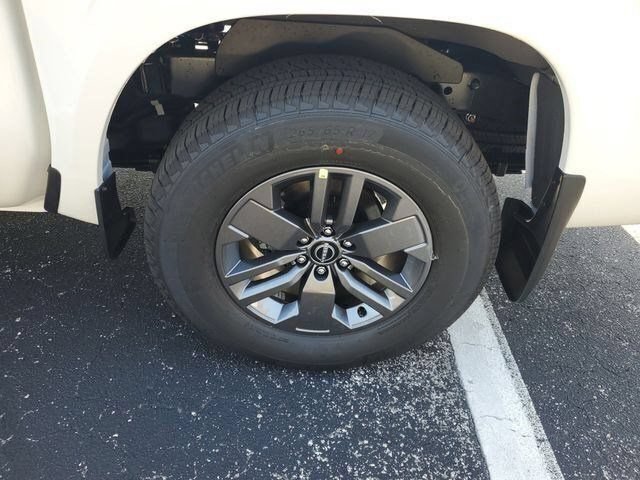 New 2026 Nissan Frontier SV w/ SV Convenience Package RWD image 5