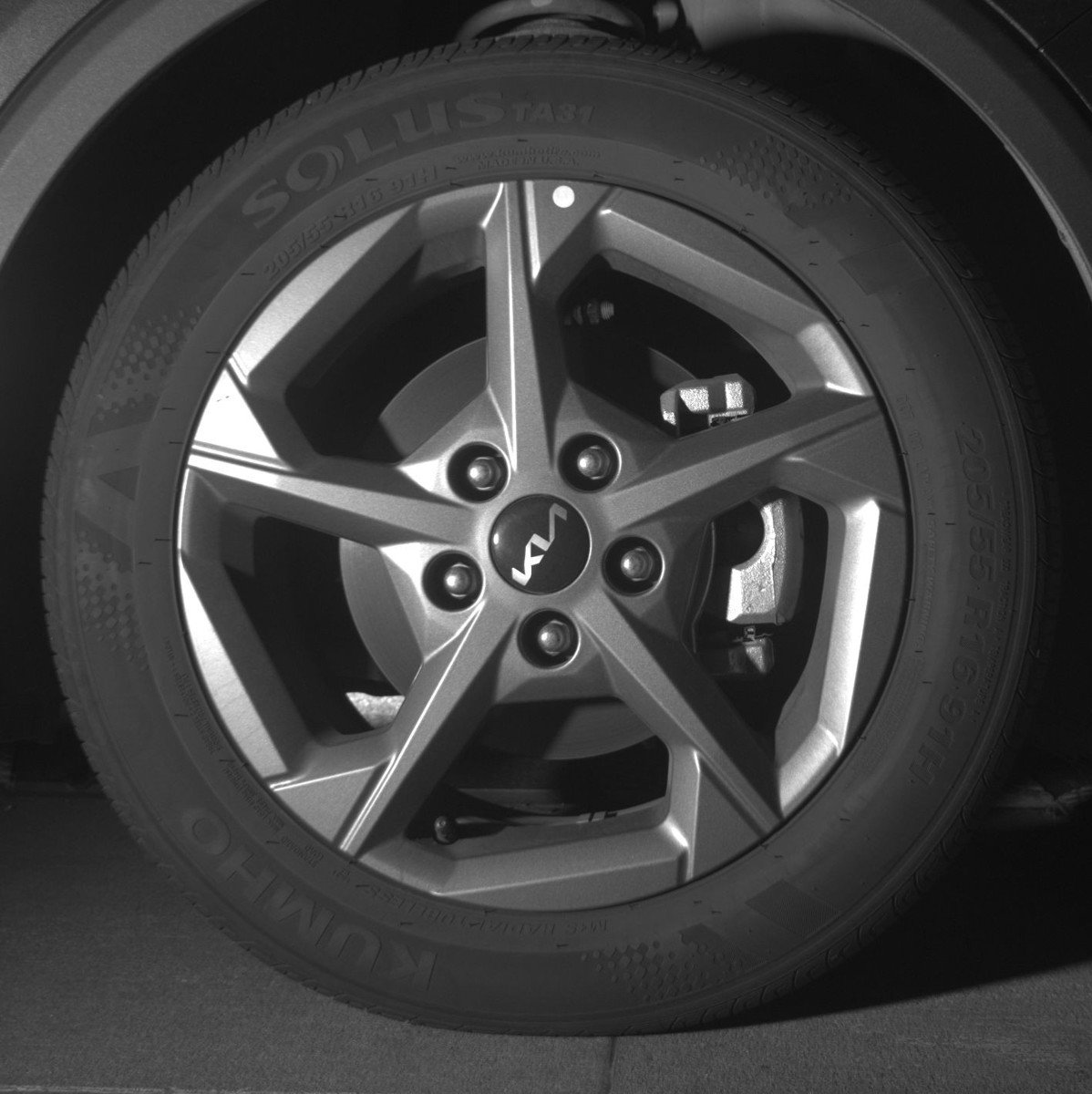 Used 2025 Kia K4 LXS image 13