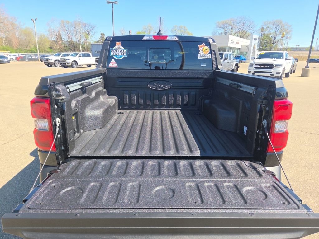Used 2025 Ford Maverick Tremor image 9