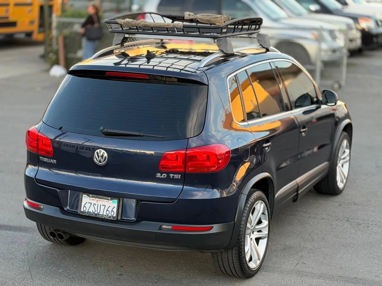 Used 2013 Volkswagen Tiguan SEL image 18