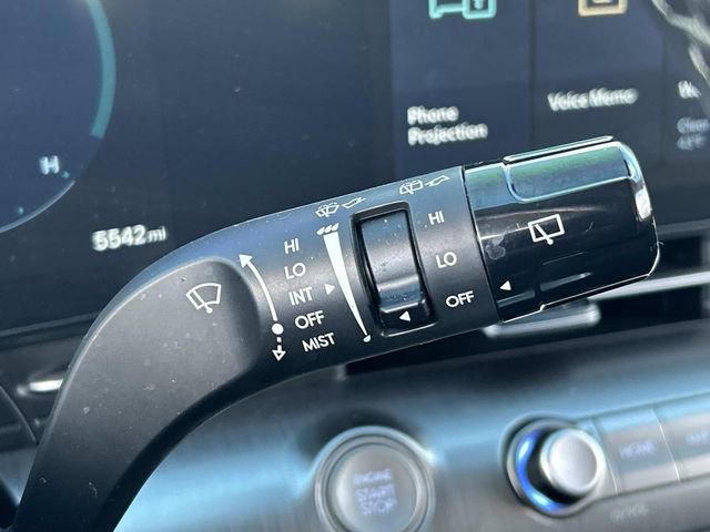 Certified 2025 Hyundai Kona Limited image 25