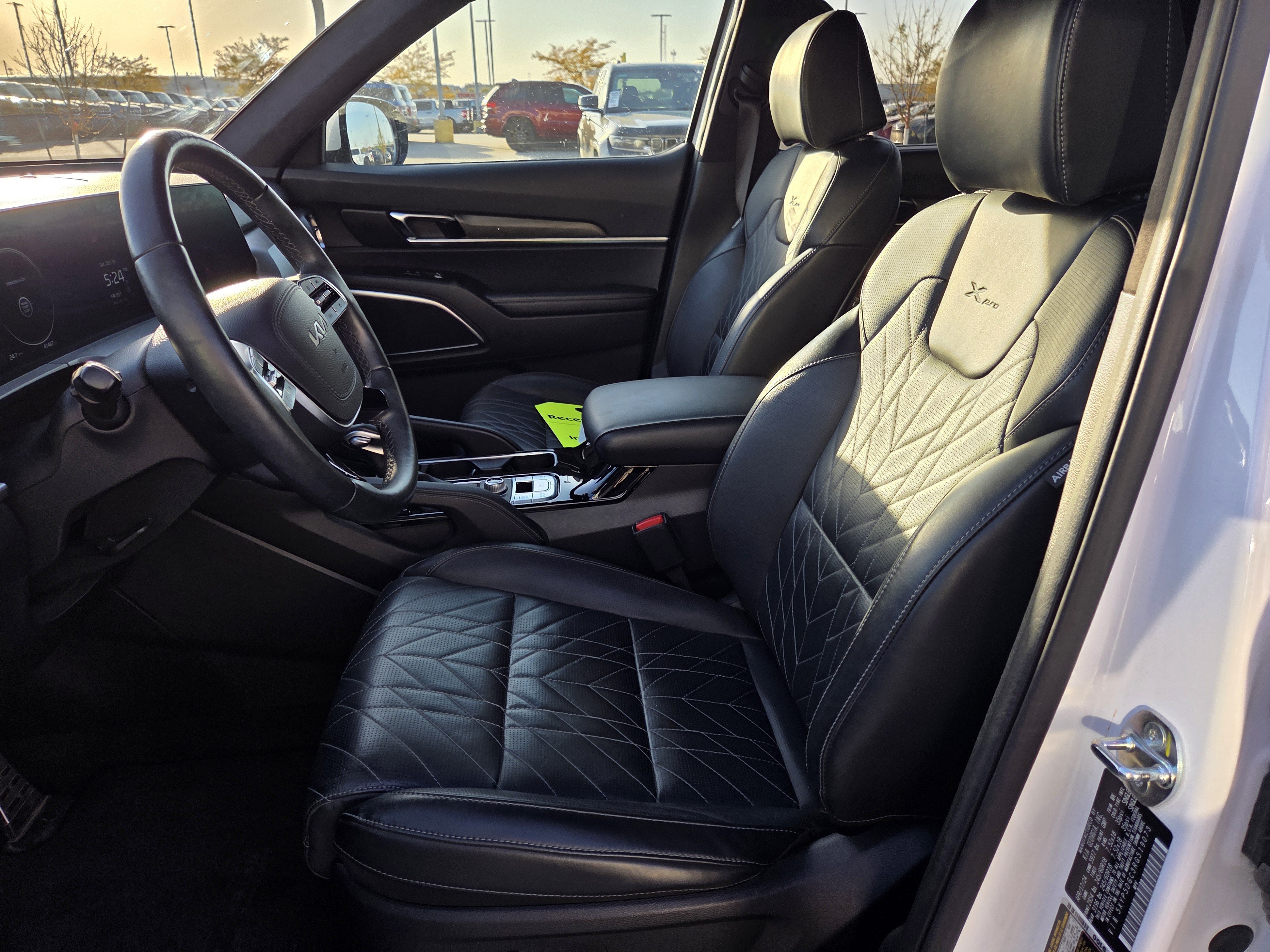 Used 2024 Kia Telluride SX Prestige X-Pro AWD/4WD image 8