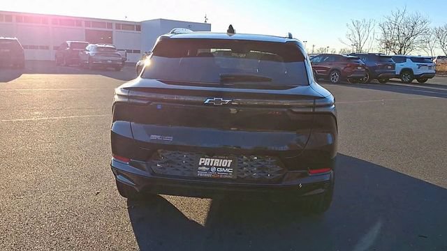 New 2025 Chevrolet Equinox EV RS w/ Active Safety Package 3 AWD/4WD image 7
