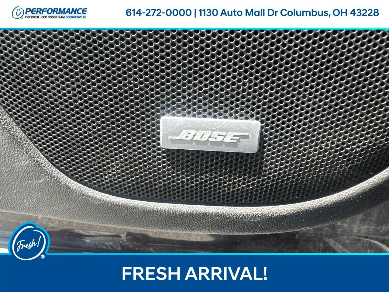 Used 2018 GMC Acadia SLT w/ LPO, Floor Liner Package FWD image 14