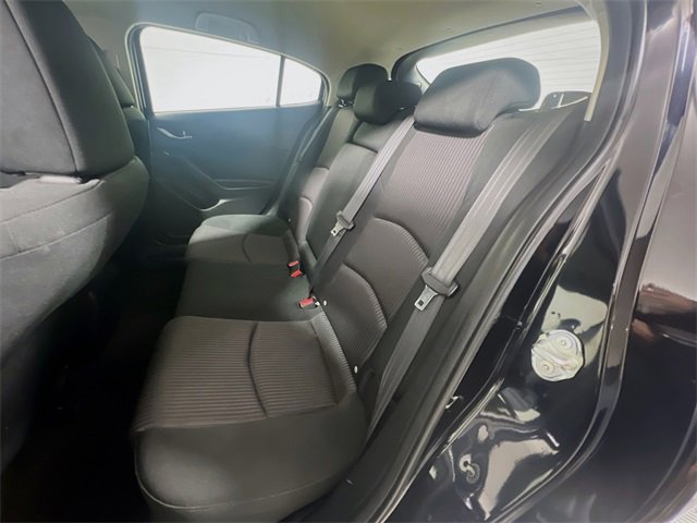 Used 2016 MAZDA MAZDA3 i Sport w/ Preferred Equipment Package image 22