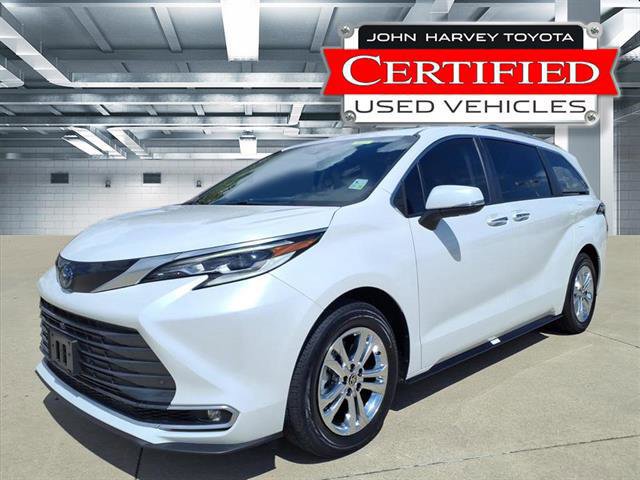 Certified 2023 Toyota Sienna Platinum image 1