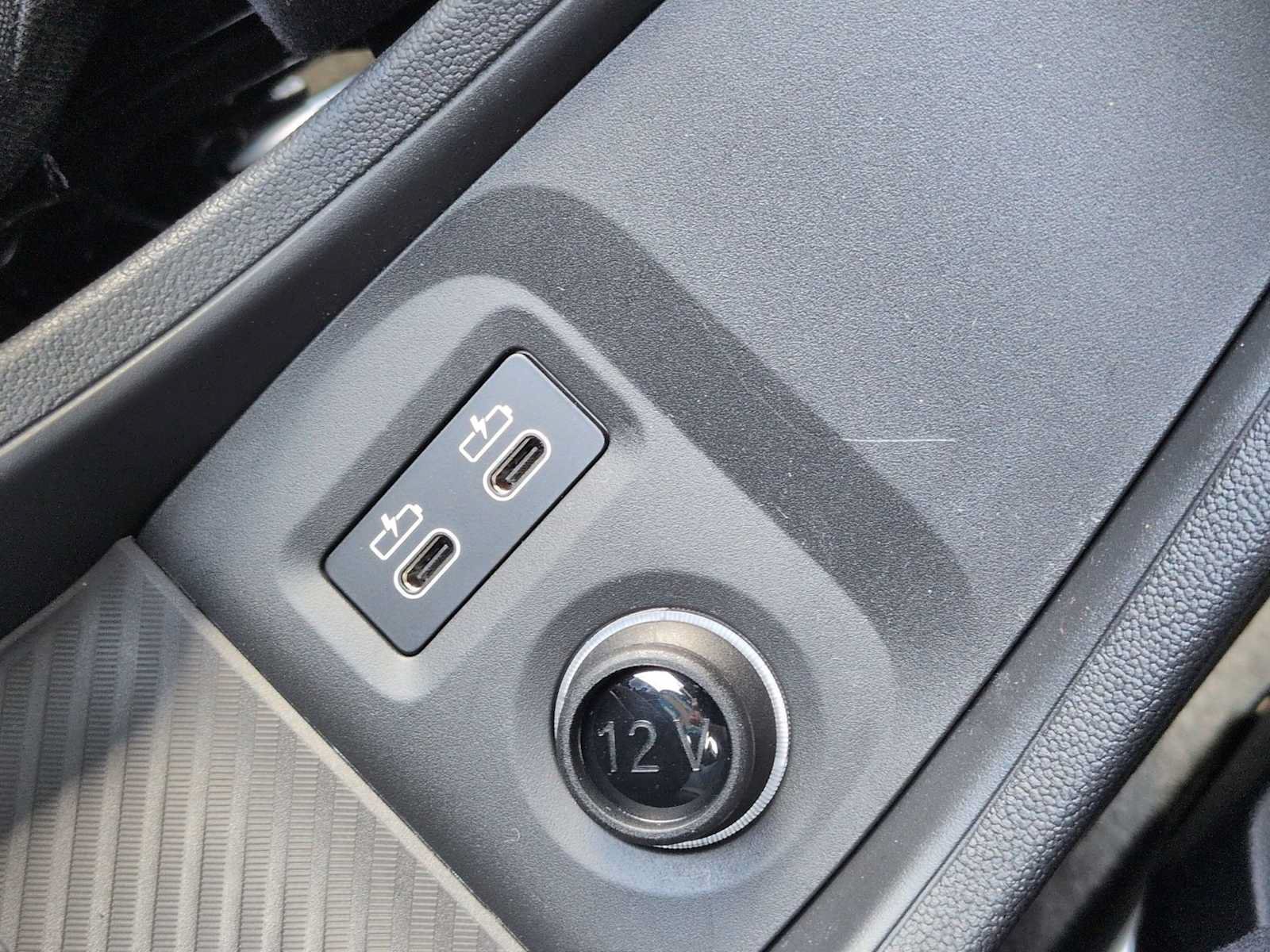 Certified 2025 MINI Cooper S FWD image 33