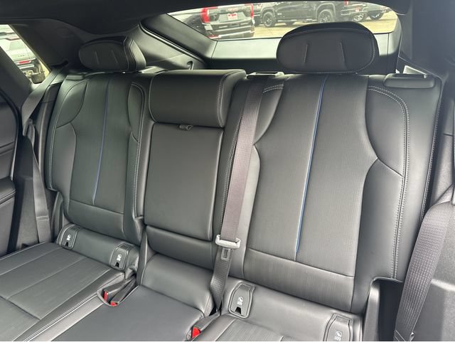 New 2026 Cadillac Lyriq Luxury w/ LPO, Floor Liner Package AWD/4WD image 16