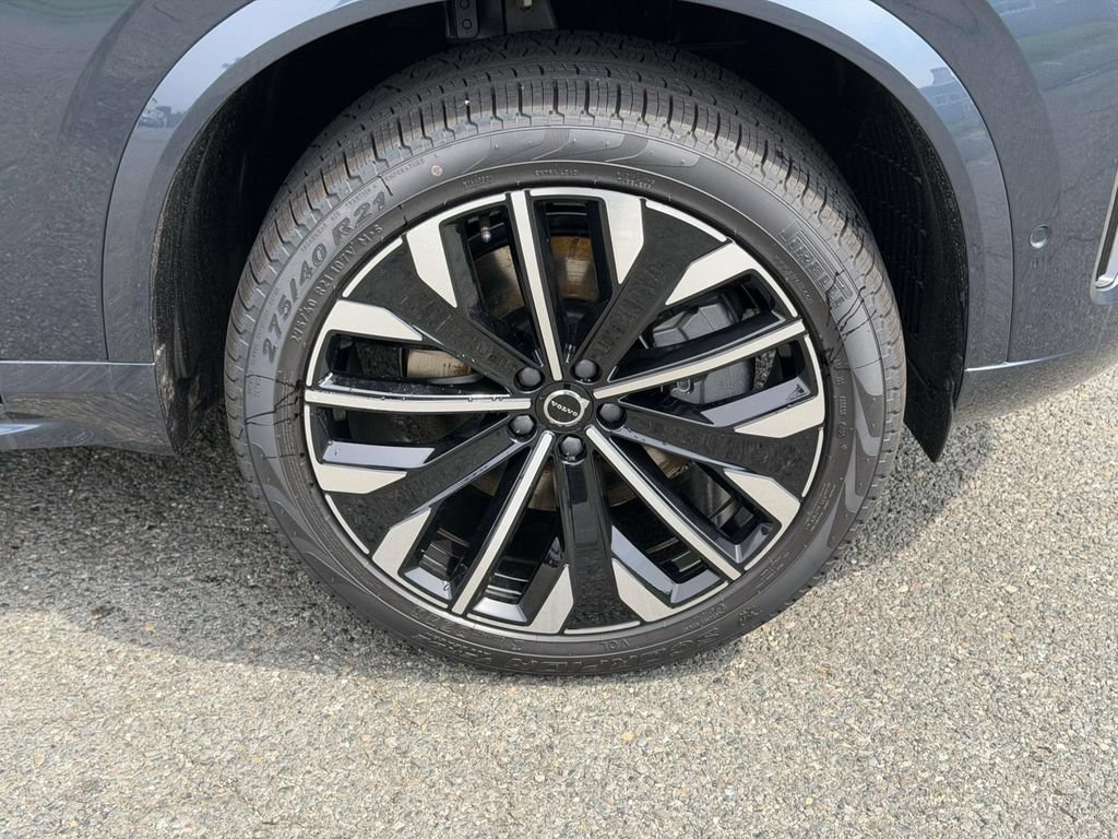 New 2026 Volvo XC90 T8 Ultra w/ Protection Package Premier AWD/4WD image 24