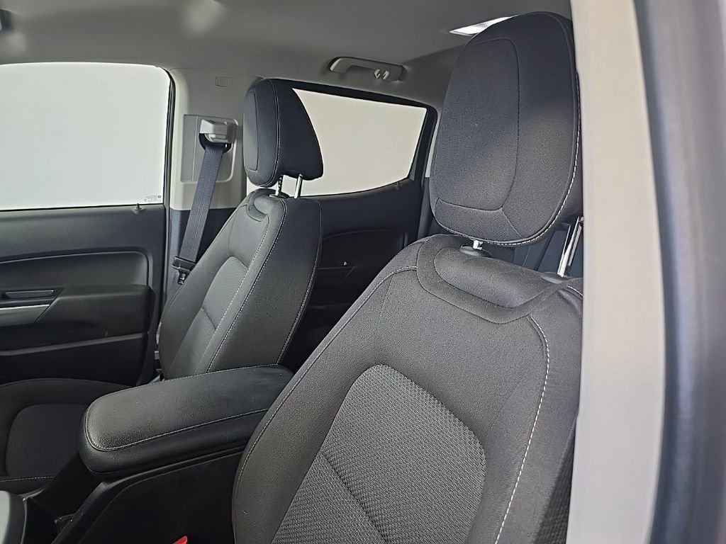 Used 2022 Chevrolet Colorado LT w/ LT Convenience Package image 15