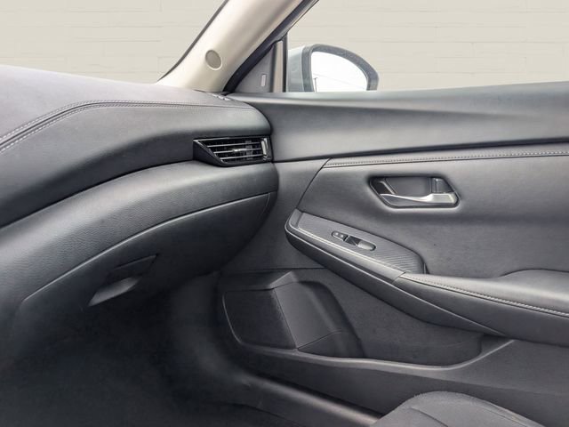 Used 2024 Nissan Sentra SV FWD image 10