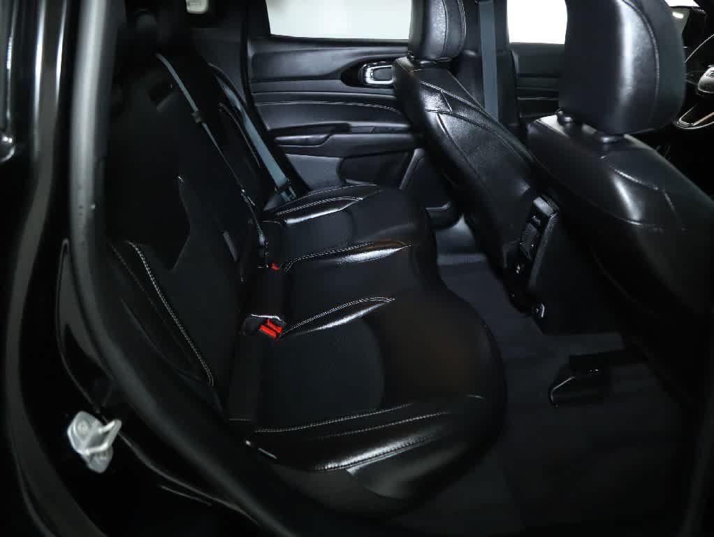 Certified 2023 Jeep Compass High Altitude AWD/4WD image 34