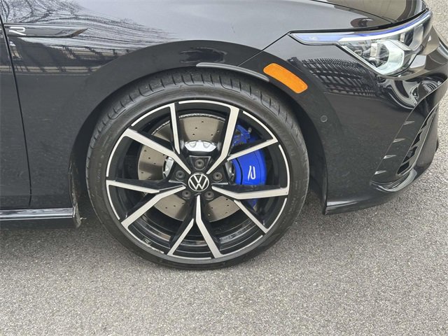 Certified 2022 Volkswagen Golf R image 10