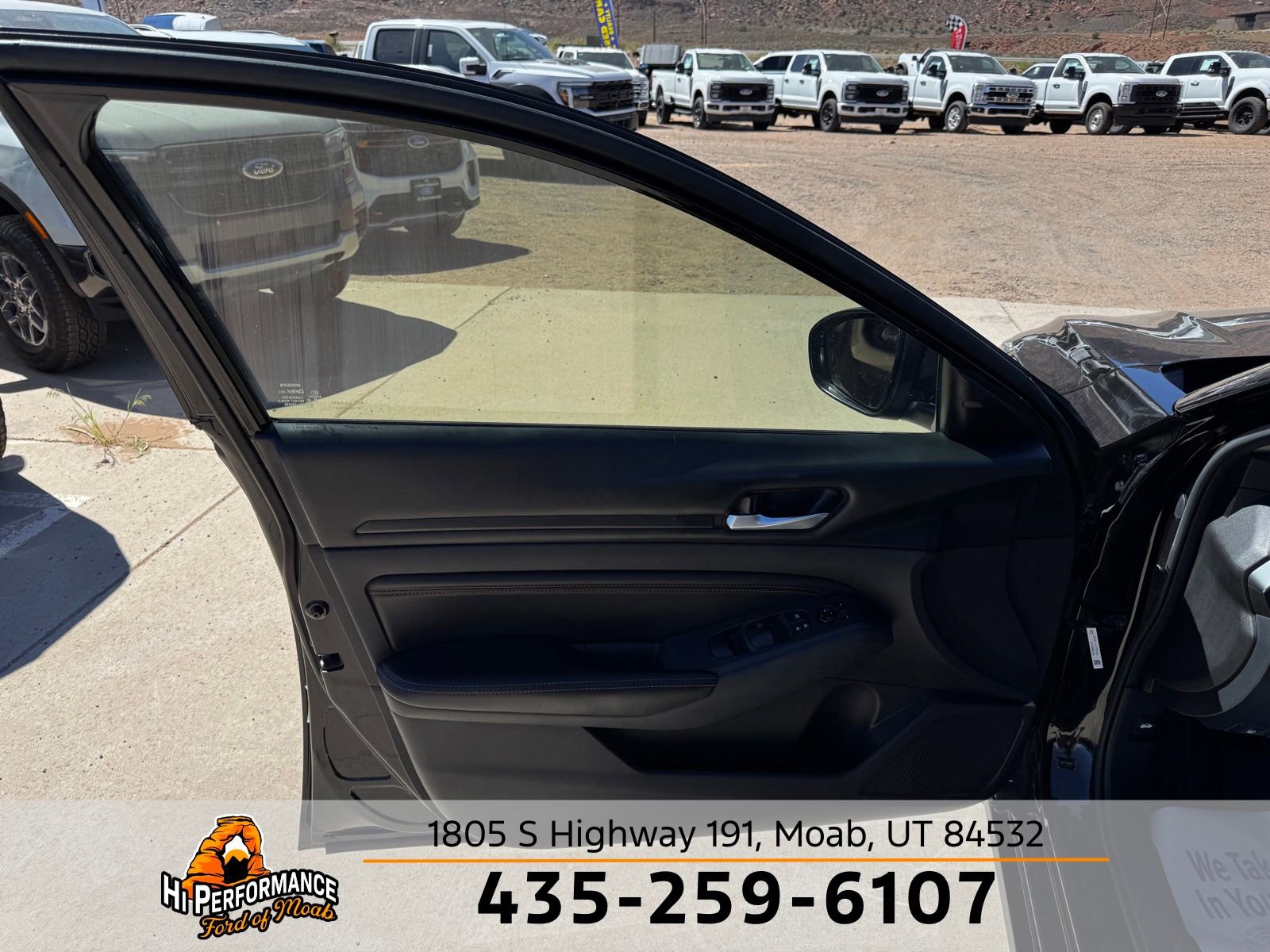 Used 2022 Nissan Altima 2.5 SR w/ Midnight Edition Package image 14