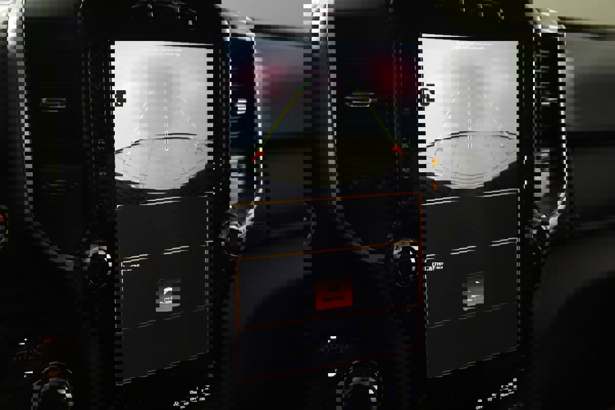 Used 2024 RAM 2500 Big Horn w/ Level 2 Equipment Group AWD/4WD image 10