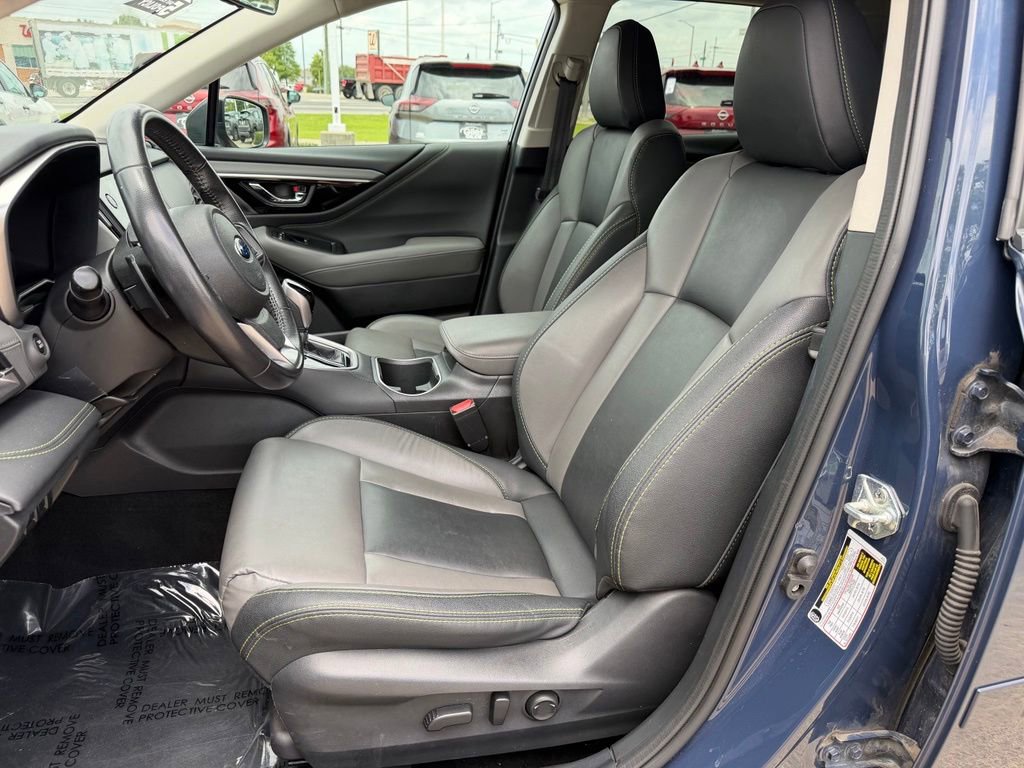 Used 2023 Subaru Outback Onyx Edition AWD/4WD image 11