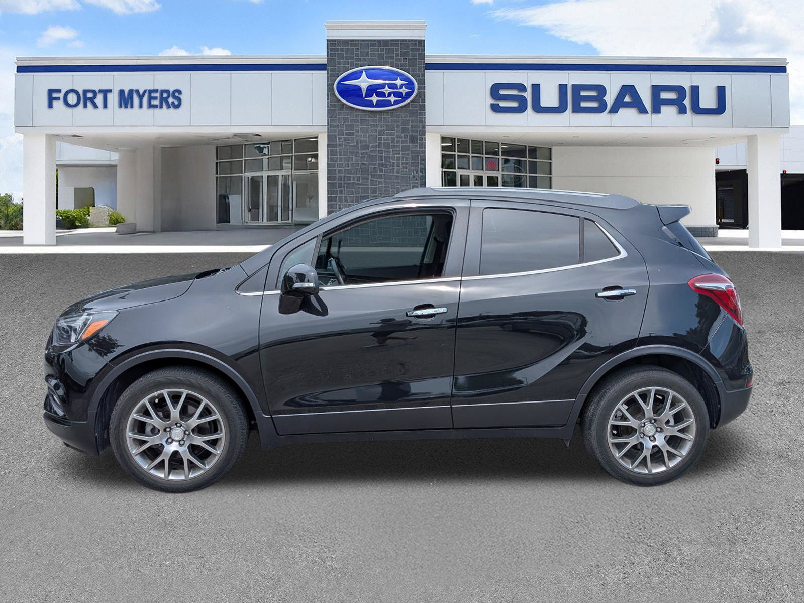 Used 2018 Buick Encore Sport Touring w/ Safety Package FWD image 7