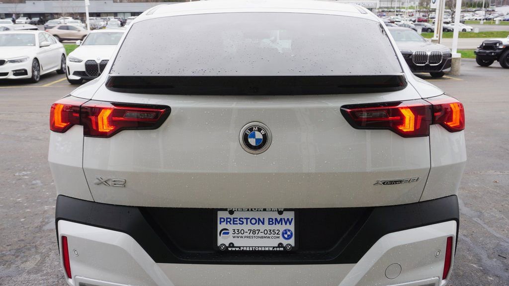 New 2026 BMW X2 xDrive28i w/ Technology Package image 4