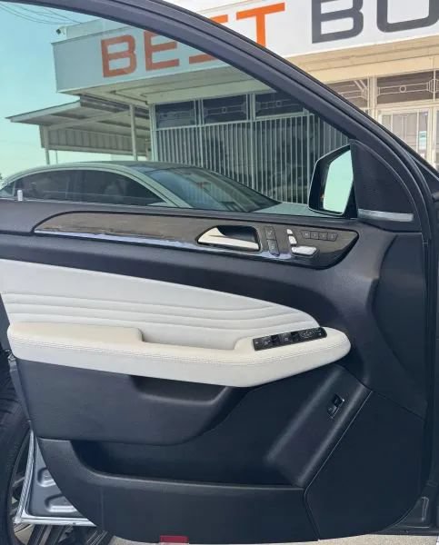 Used 2017 Mercedes-Benz GLE 43 AMG 4MATIC Coupe image 20