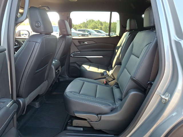 New 2027 Chevrolet Traverse LT w/ Midnight/Sport Edition FWD image 7