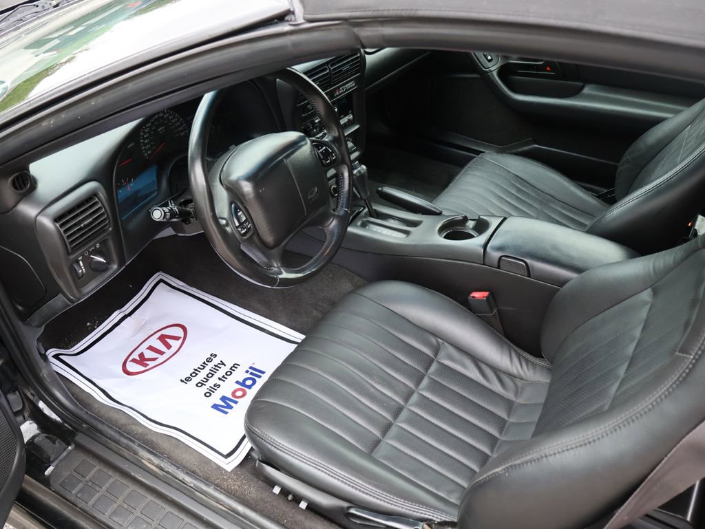 Used 2002 Chevrolet Camaro Z28 w/ Sport Appearance Pkg RWD image 35