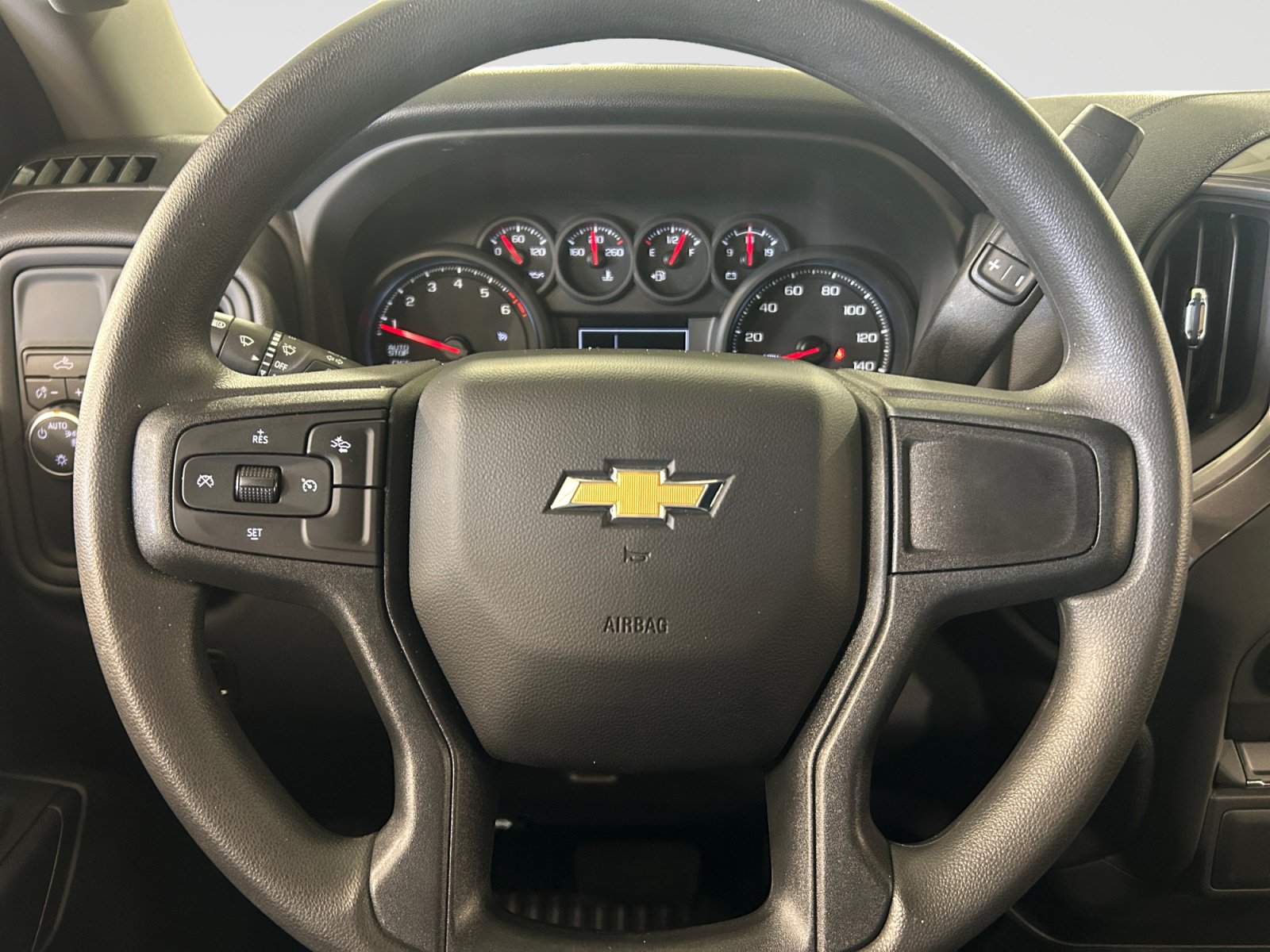 Used 2026 Chevrolet Silverado 1500 Custom RWD image 16