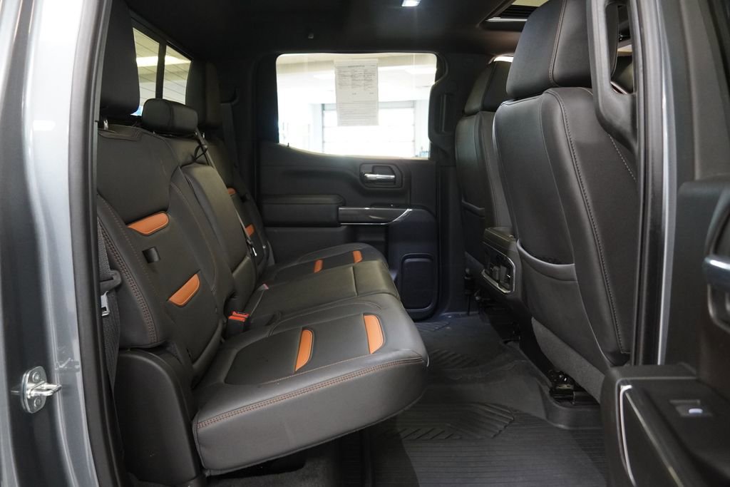 Used 2022 GMC Sierra 1500 AT4 w/ AT4 Preferred Package AWD/4WD image 32