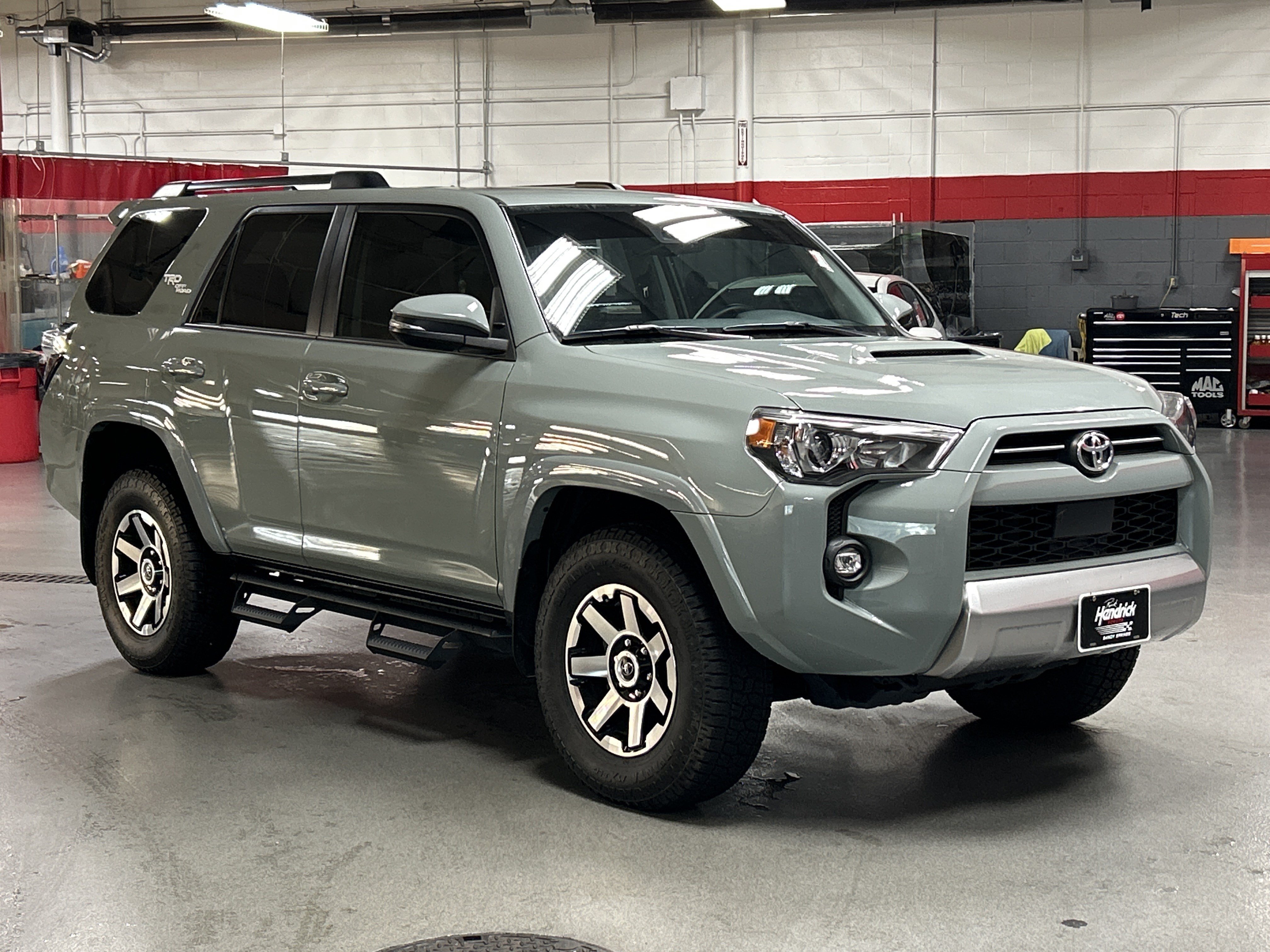 Used 2023 Toyota 4Runner TRD Off-Road Premium w/ Moonroof Package AWD/4WD video 2