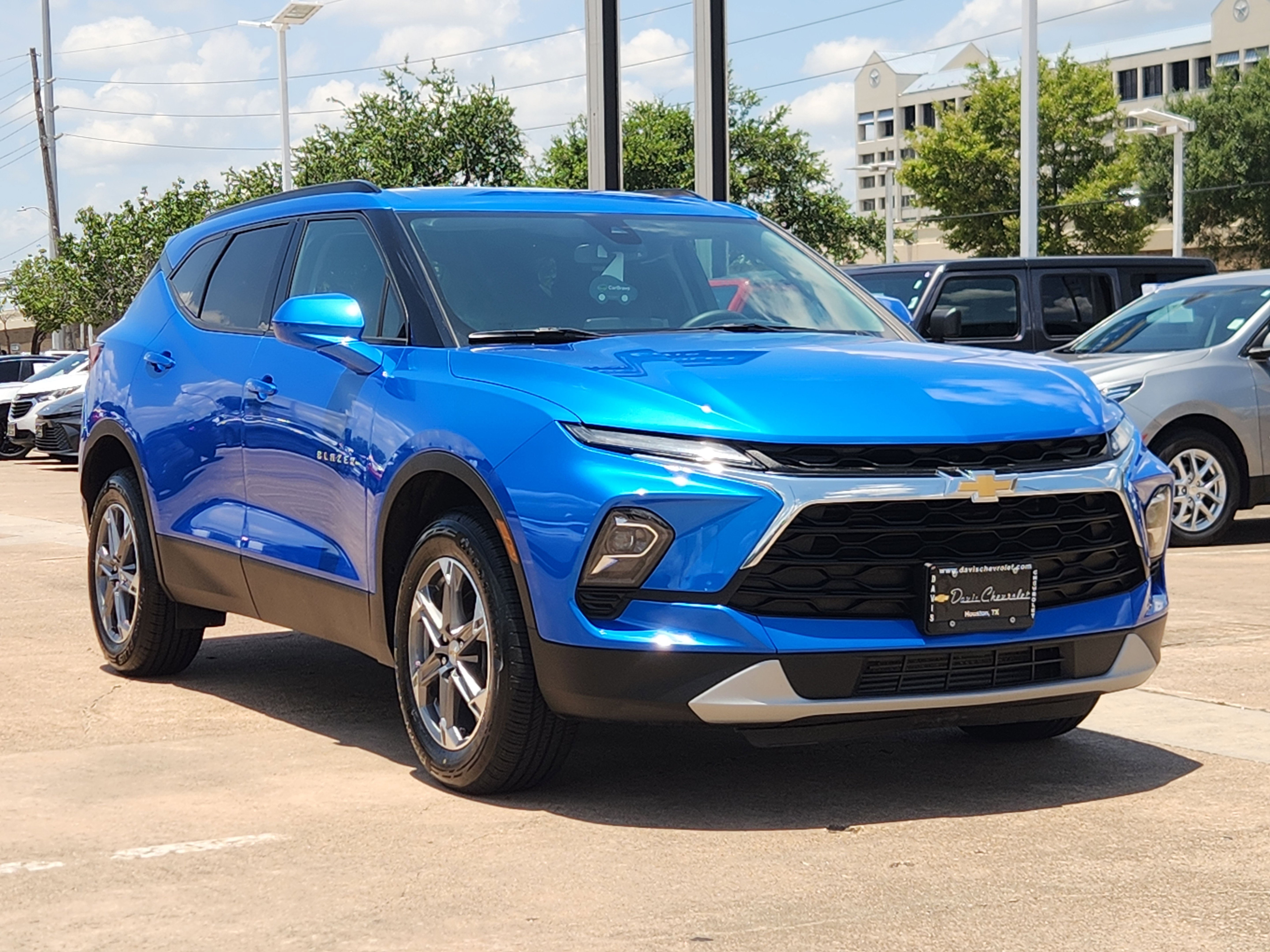 Certified 2024 Chevrolet Blazer LT w/ Convenience Package FWD image 4