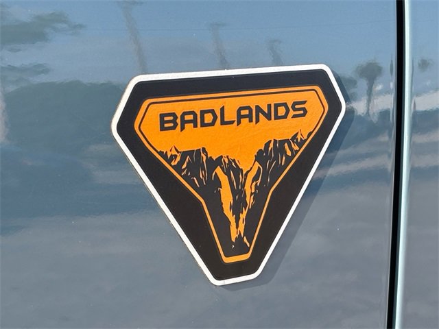 Used 2023 Ford Bronco Badlands image 11