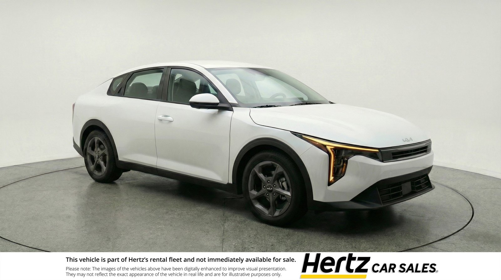 Used 2025 Kia K4 LXS image 1