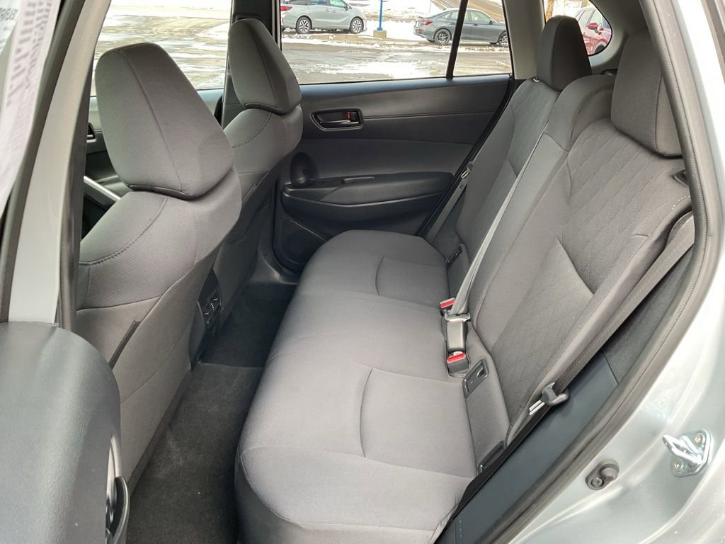 Used 2023 Toyota Corolla Cross LE w/ Moonroof Package image 21