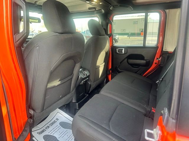 Used 2023 Jeep Wrangler Unlimited w/ Cold Weather Group image 19